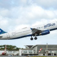 JetBlue et American de retour en novembre