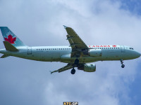 Air Canada suspend encore ses vols